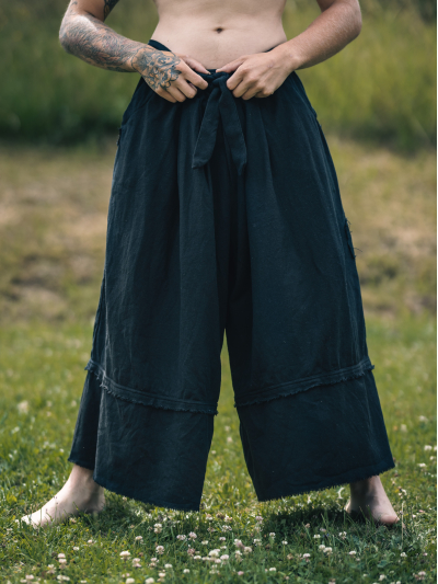 Trollfelsen_Mittelalter_Gewandung_Samurai_Ronin_Japan_Hose_Kenshin_Schwarz