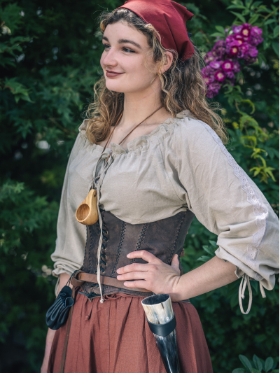 Trollfelsen_Mittelalter_Gewandung_Ledermieder_Unterbrust_Nubuk_braun