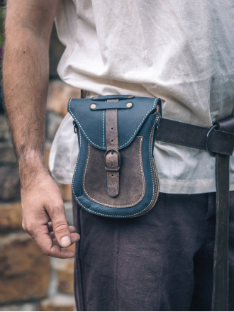 Trollfelsen_Mittelalter_Beutel_Tasche_Leder_Aleidis_Schwarz_Braun
