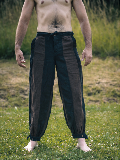 Trollfelsen_Mittelalter_Gewandung_Ritter_Hose_Tristan_Gesteift_Schwarz_Braun