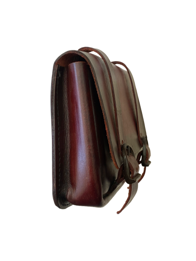 Trollfelsen_Gürteltasche_Fin_antik_seite